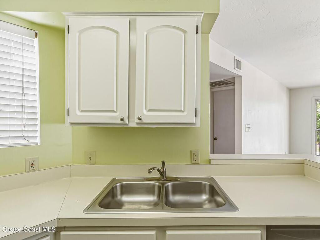 1951 Island Club Drive, Indialantic, FL 32903