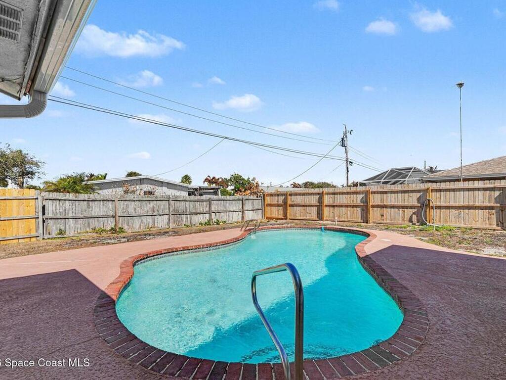 358 Desoto Parkway, Satellite Beach, FL 32937