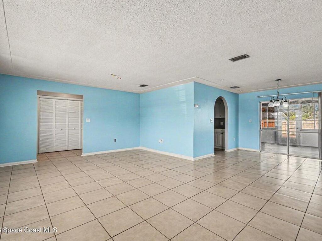 358 Desoto Parkway, Satellite Beach, FL 32937