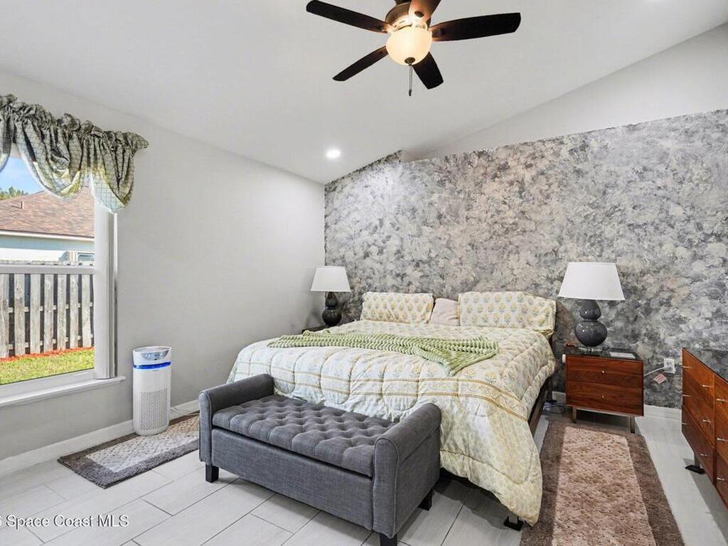 215 Mcclain Drive, West Melbourne, FL 32904