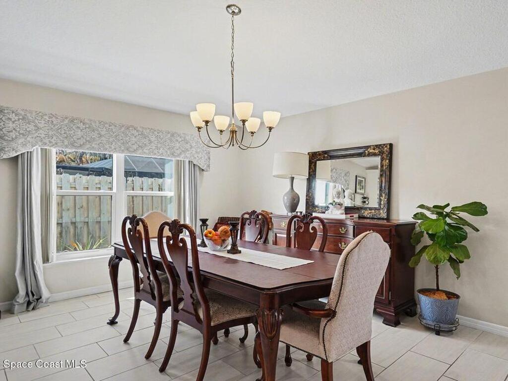 215 Mcclain Drive, West Melbourne, FL 32904