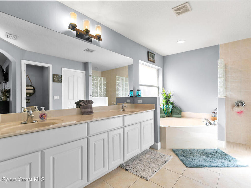 495 Bella Vista Drive, Titusville, FL 32780