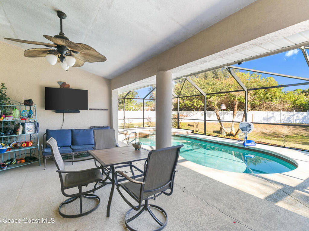 495 Bella Vista Drive, Titusville, FL 32780