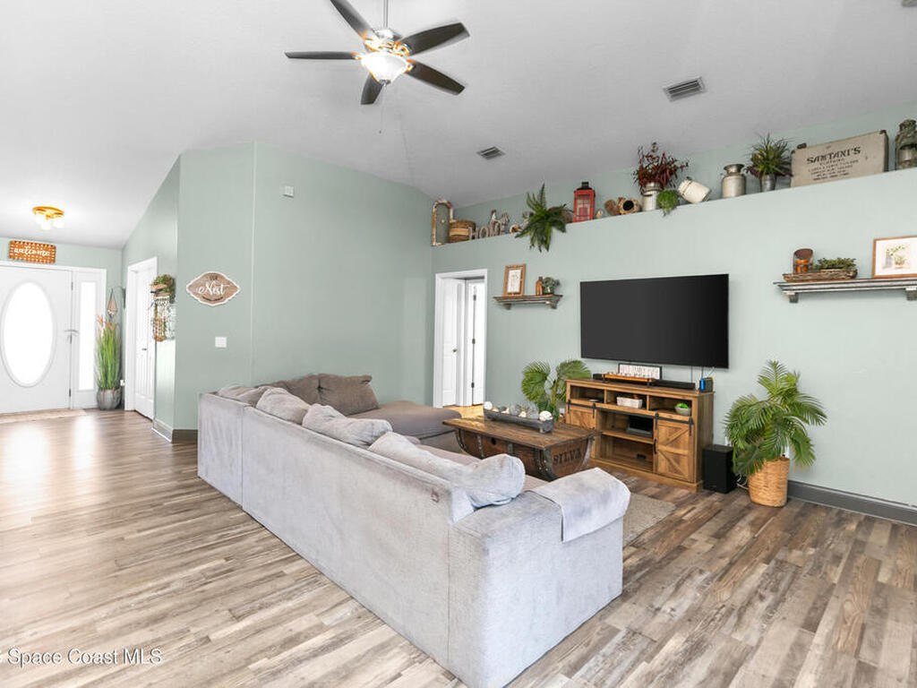 495 Bella Vista Drive, Titusville, FL 32780