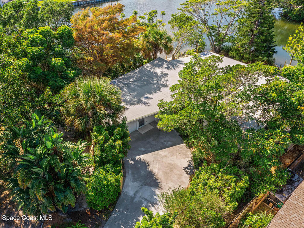124 Aucila Road, Cocoa Beach, FL 32931