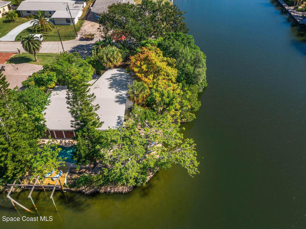 124 Aucila Road, Cocoa Beach, FL 32931