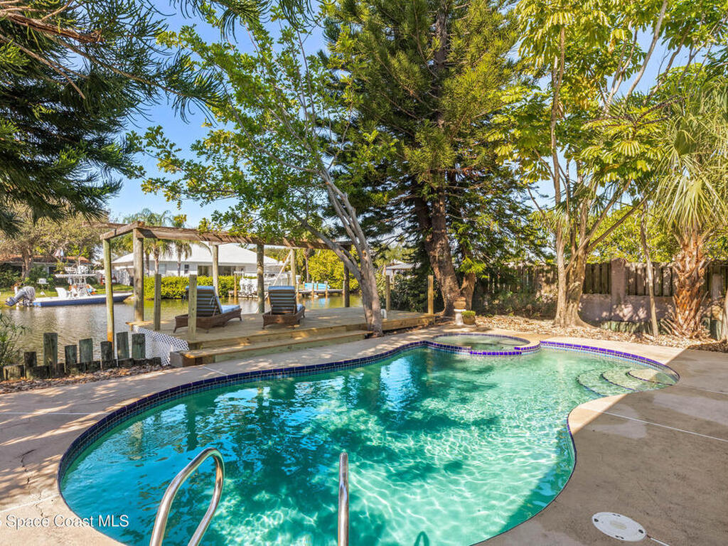 124 Aucila Road, Cocoa Beach, FL 32931