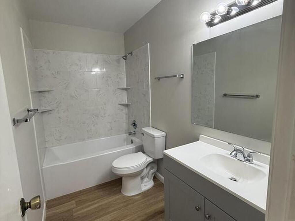 255 Paradise Boulevard, Melbourne, FL 32903