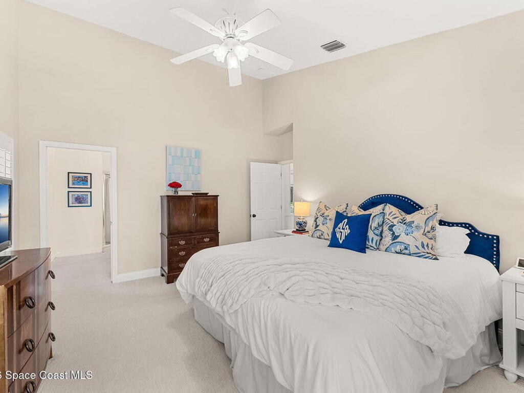 1050 Shady Lane, Merritt Island, FL 32952