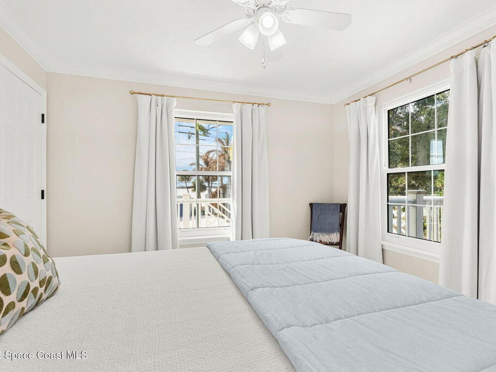 1050 Shady Lane, Merritt Island, FL 32952