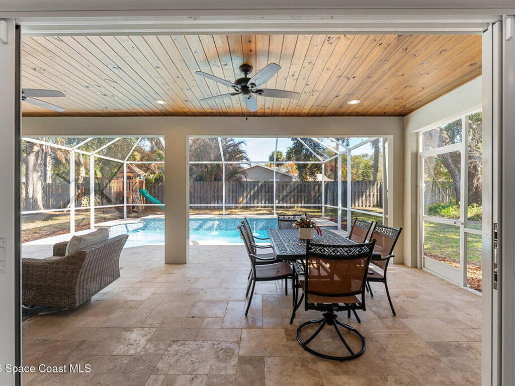 1050 Shady Lane, Merritt Island, FL 32952