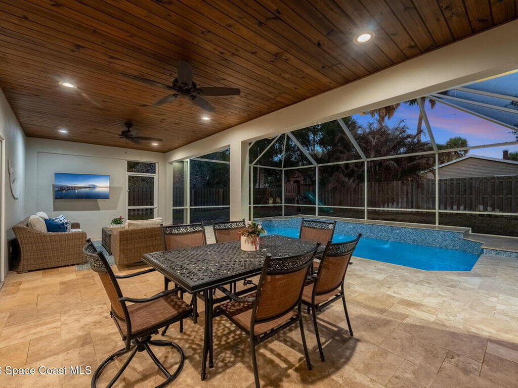 1050 Shady Lane, Merritt Island, FL 32952