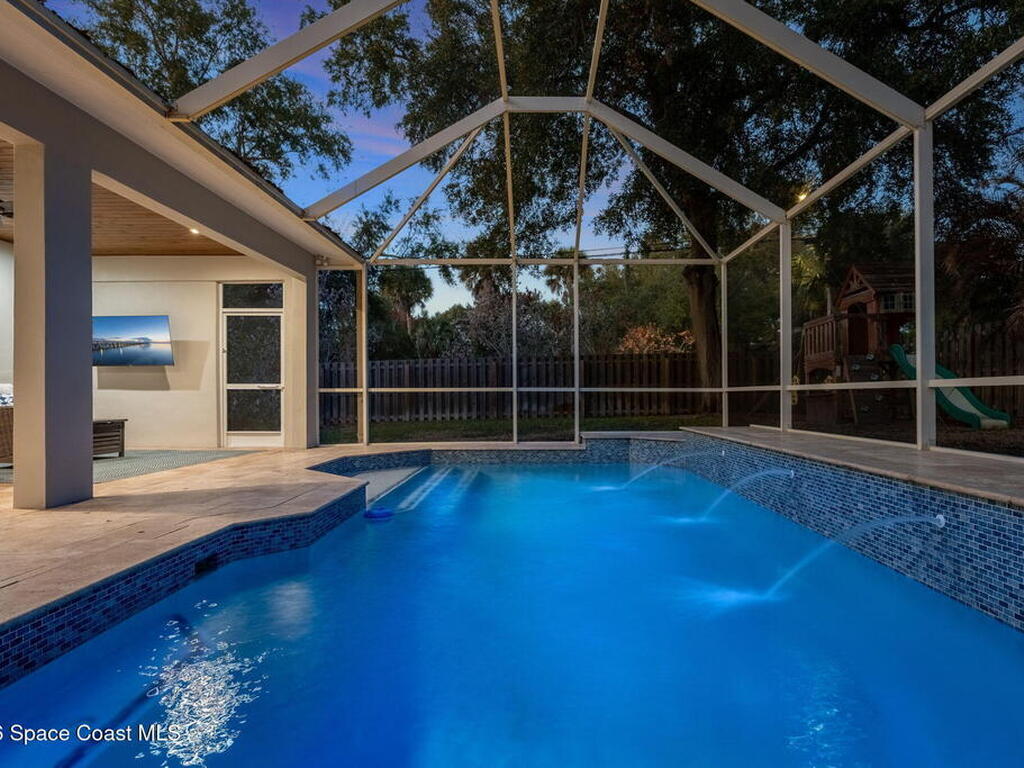 1050 Shady Lane, Merritt Island, FL 32952