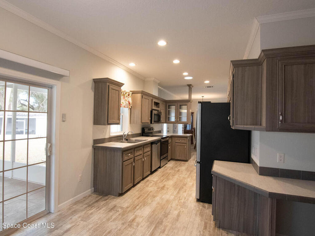 1111 Scobey Court, Palm Bay, FL 32907