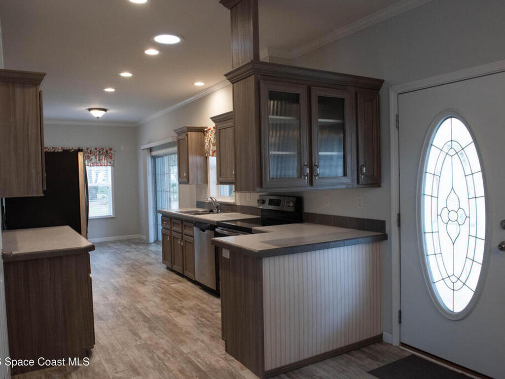 1111 Scobey Court, Palm Bay, FL 32907