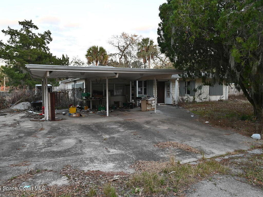 2821 Carol Avenue, Mims, FL 32754