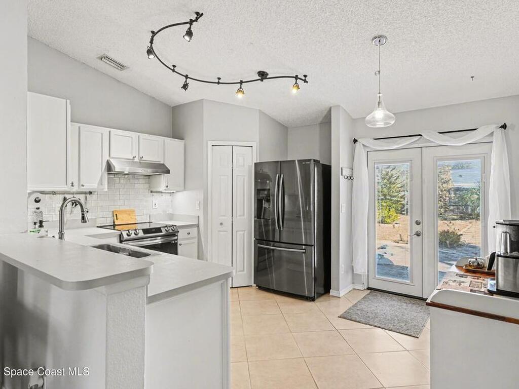 6481 La Brea Avenue, Cocoa, FL 32927