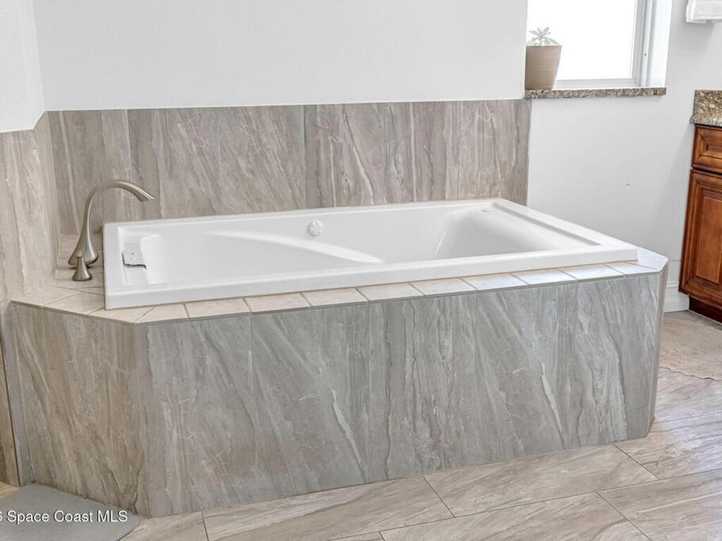 4020 Barr Lane, Titusville, FL 32796