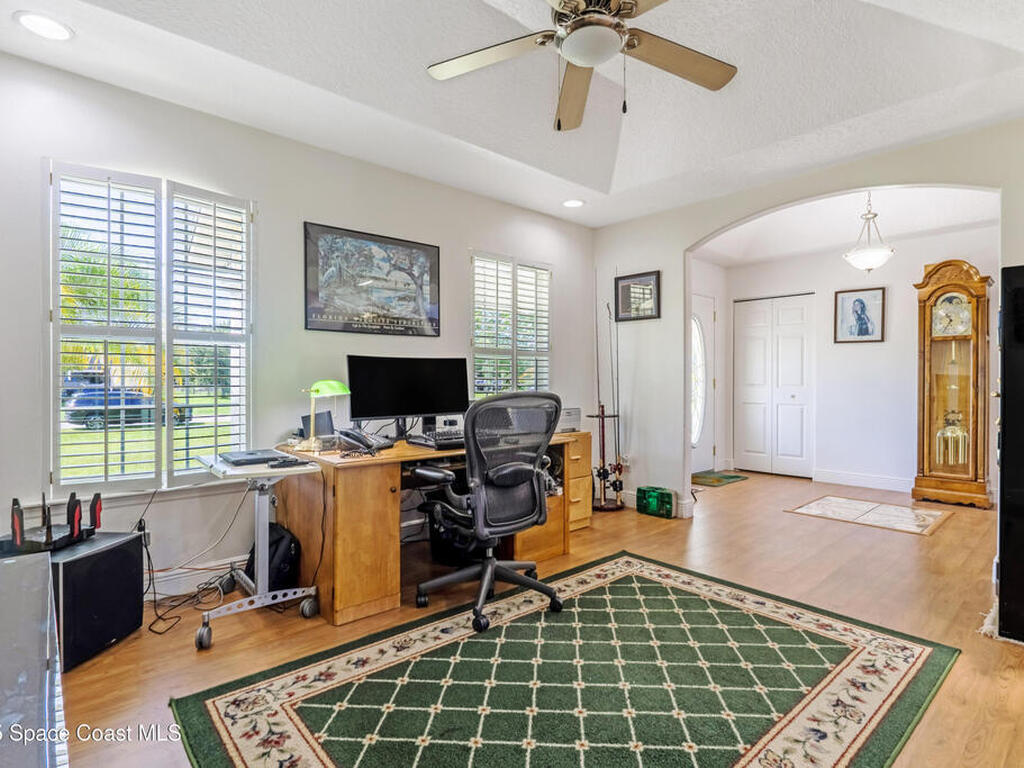 4985 Hamlin Circle, Mims, FL 32754