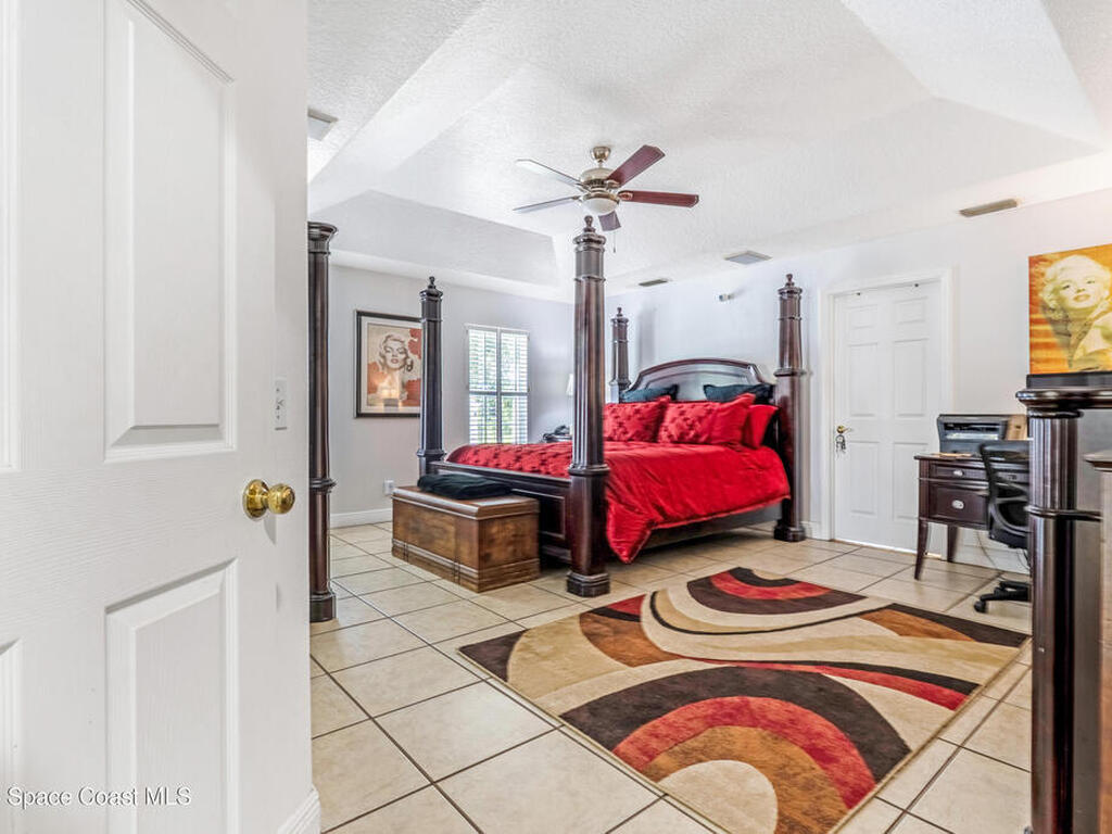 4985 Hamlin Circle, Mims, FL 32754