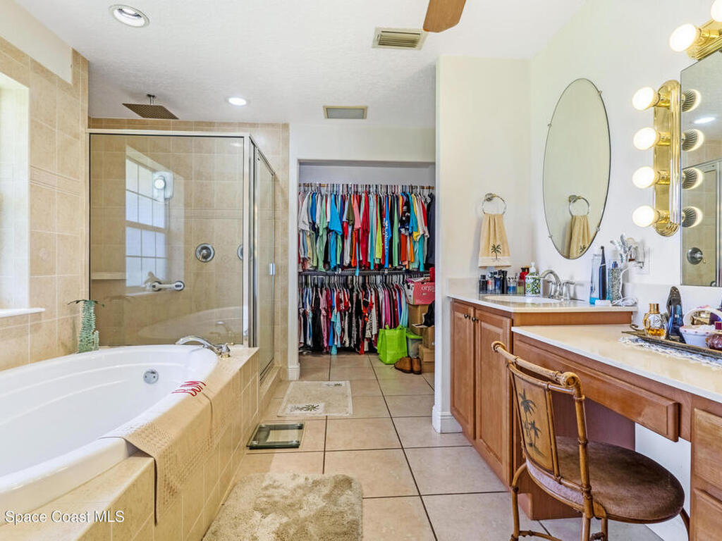 4985 Hamlin Circle, Mims, FL 32754