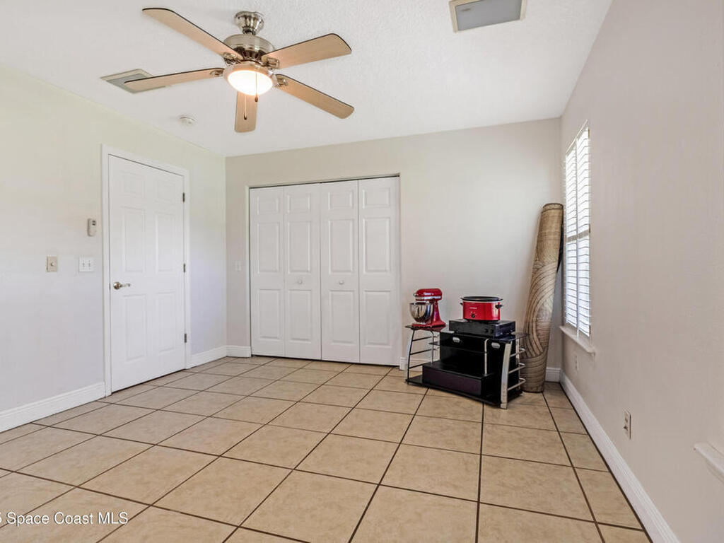 4985 Hamlin Circle, Mims, FL 32754