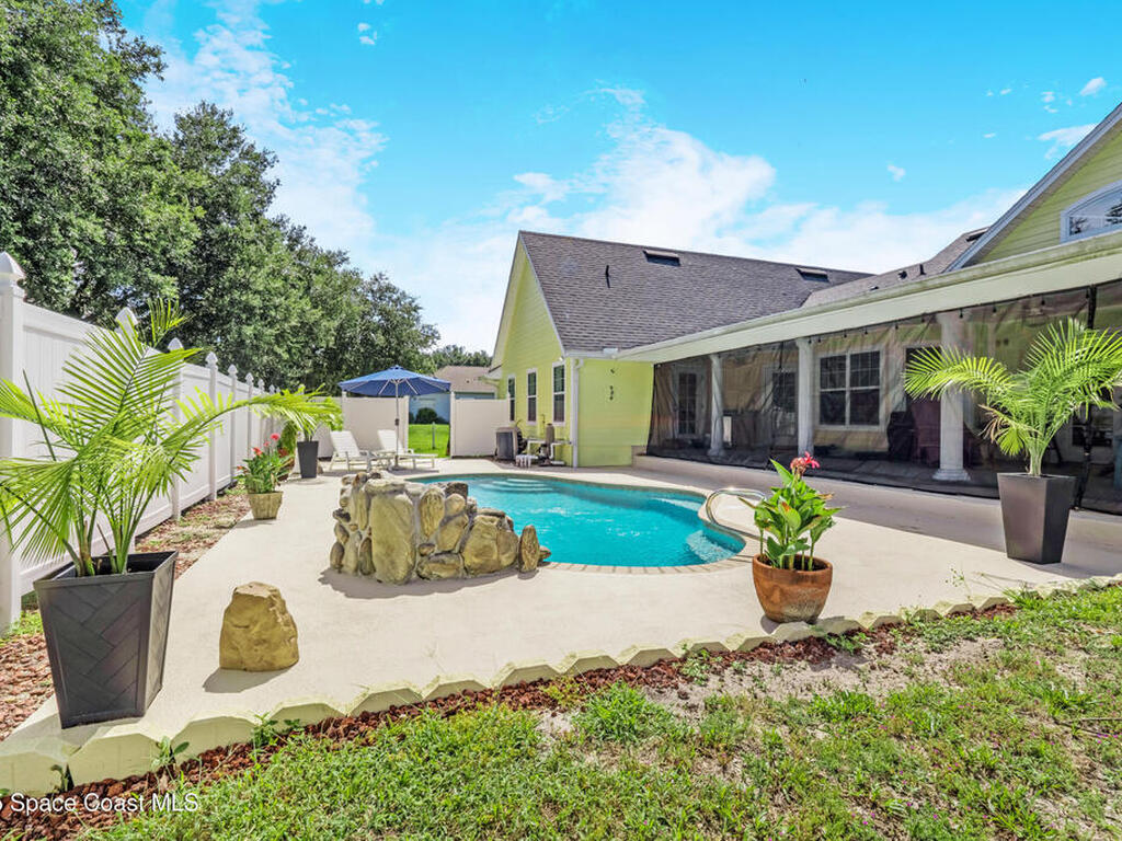 4985 Hamlin Circle, Mims, FL 32754