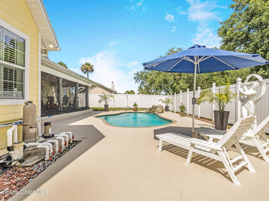 4985 Hamlin Circle, Mims, FL 32754