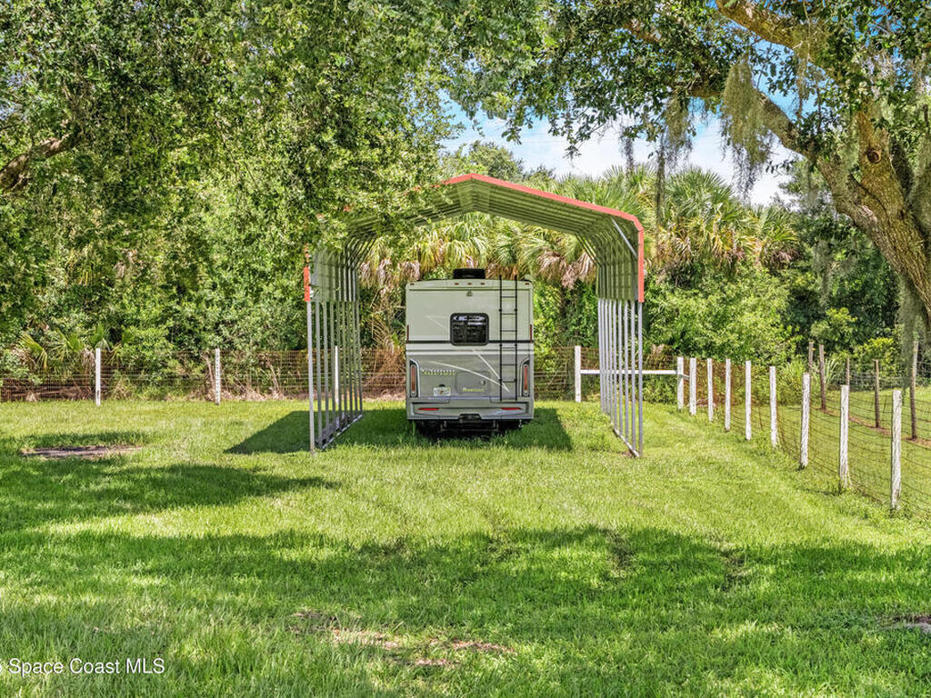 4985 Hamlin Circle, Mims, FL 32754