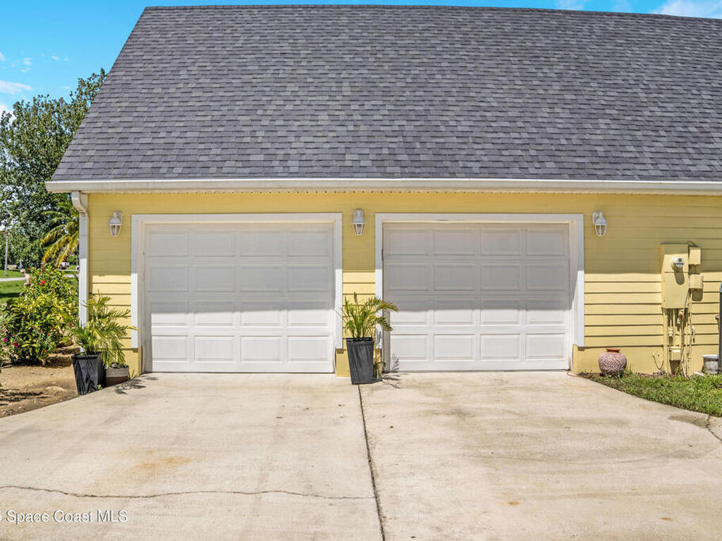 4985 Hamlin Circle, Mims, FL 32754