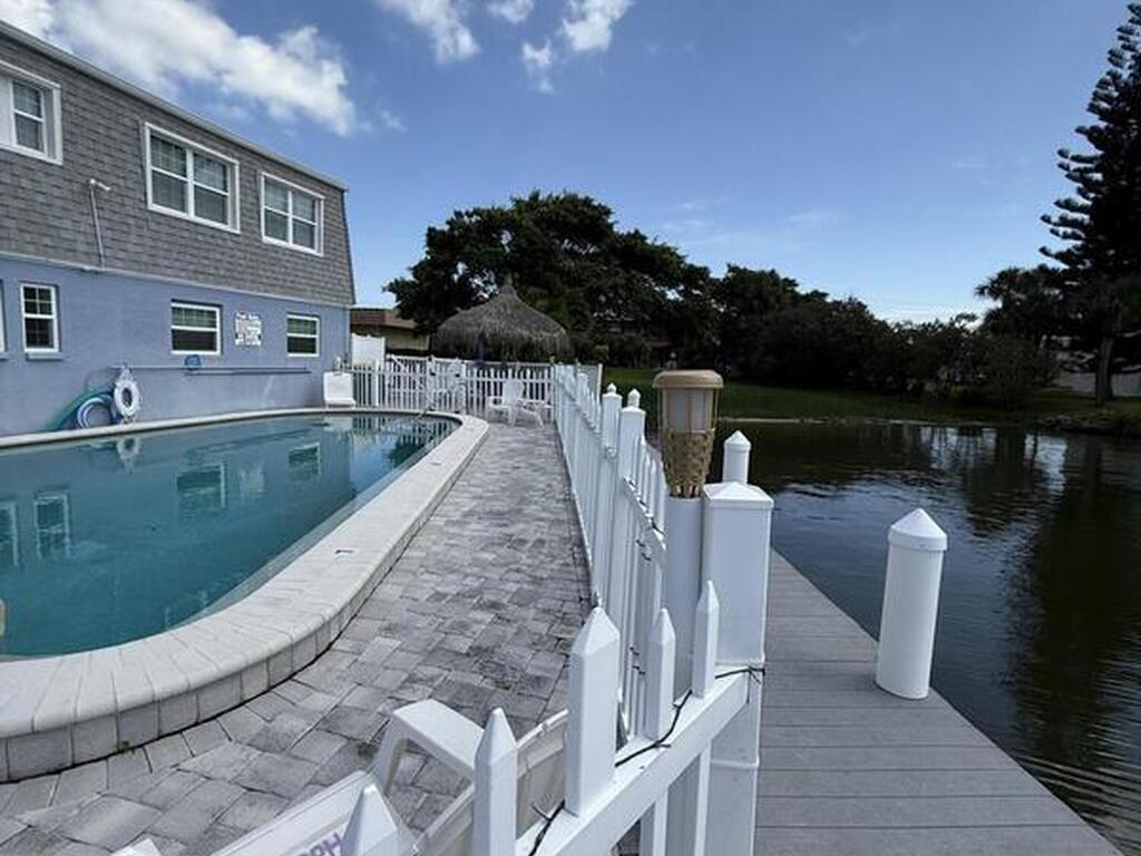 390 W Cocoa Beach Causeway, Cocoa Beach, FL 32931