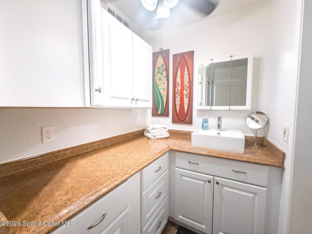 390 W Cocoa Beach Causeway, Cocoa Beach, FL 32931