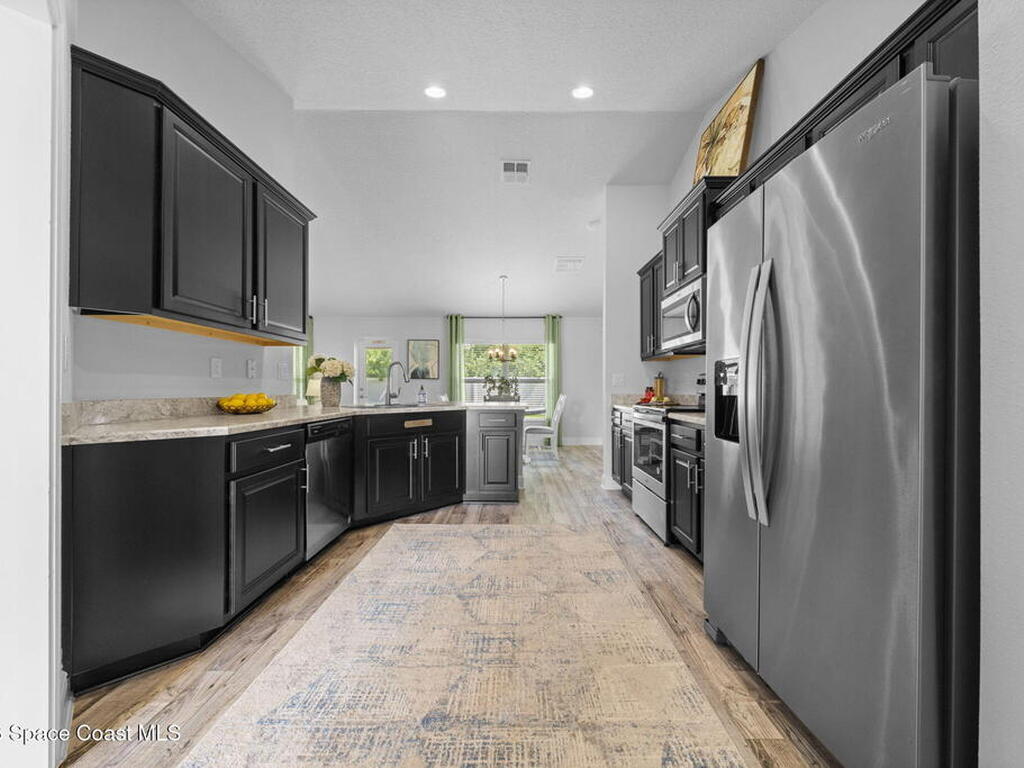 987 Le Baron Street, Palm Bay, FL 32908