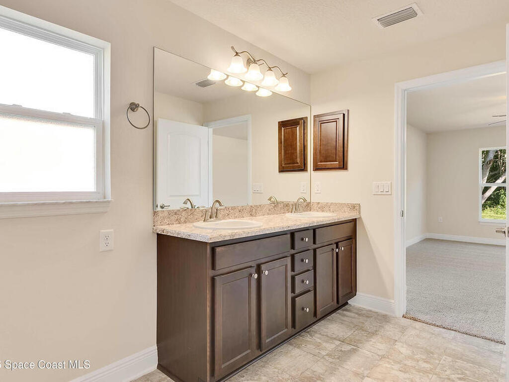 981 Le Baron Street, Palm Bay, FL 32908