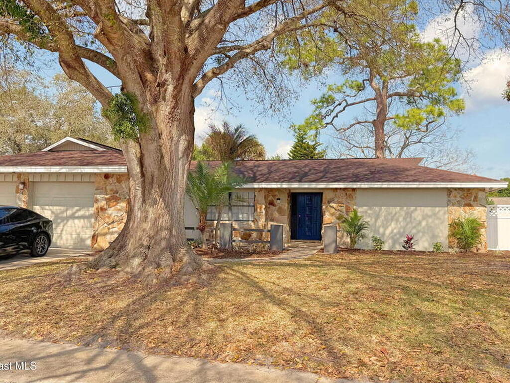 4205 Grovewood Lane, Titusville, FL 32780