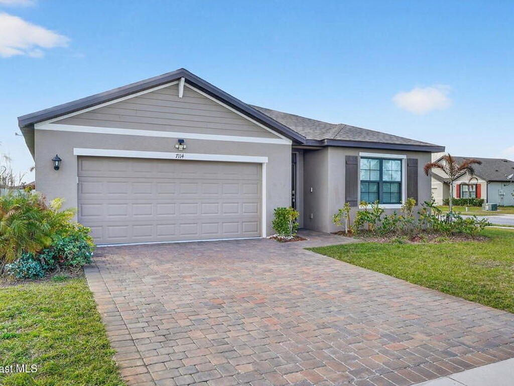 7114 Topaz Drive, Grant-Valkaria, FL 32949