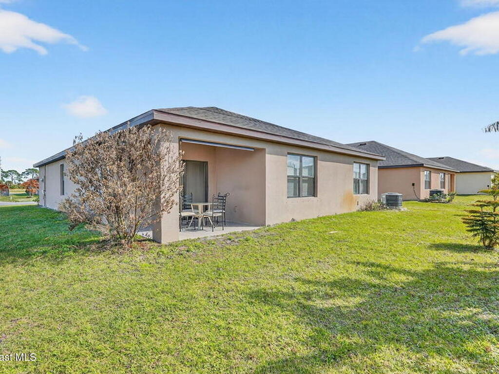 7114 Topaz Drive, Grant-Valkaria, FL 32949