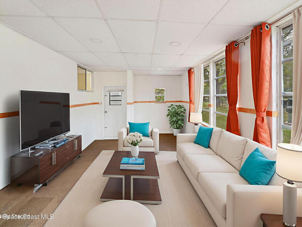 148 Holiday Park Boulevard, Palm Bay, FL 32907