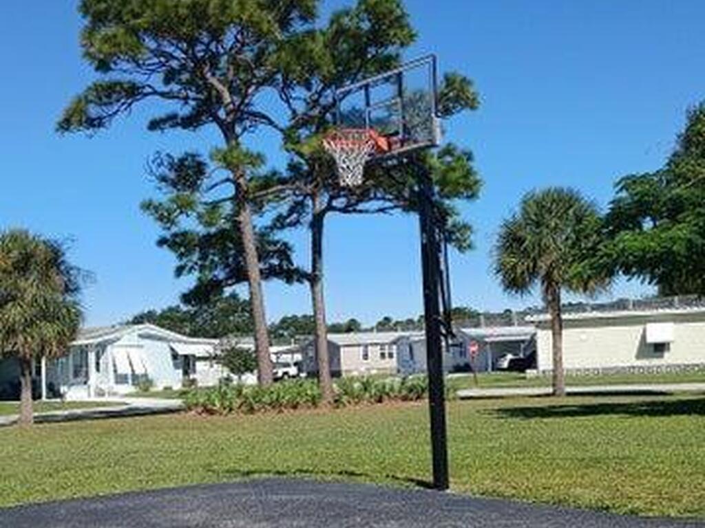 148 Holiday Park Boulevard, Palm Bay, FL 32907