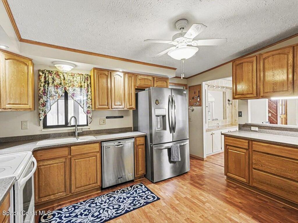 924 Dogwood Drive, Barefoot Bay, FL 32976