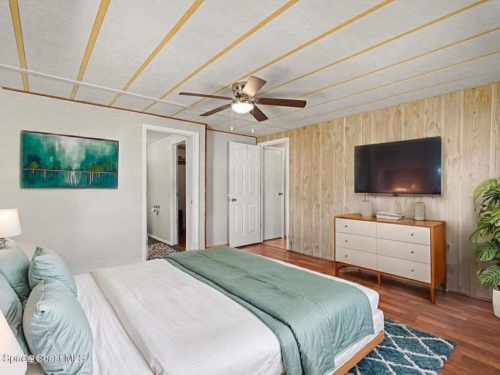 924 Dogwood Drive, Barefoot Bay, FL 32976