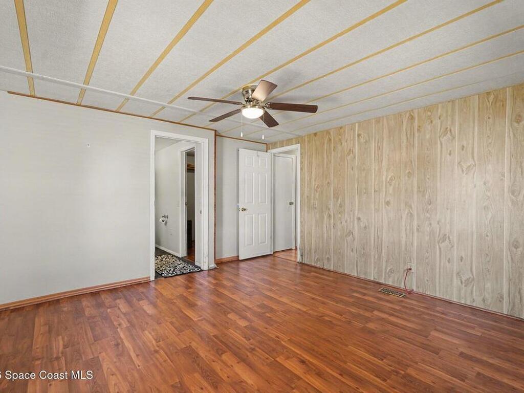 924 Dogwood Drive, Barefoot Bay, FL 32976