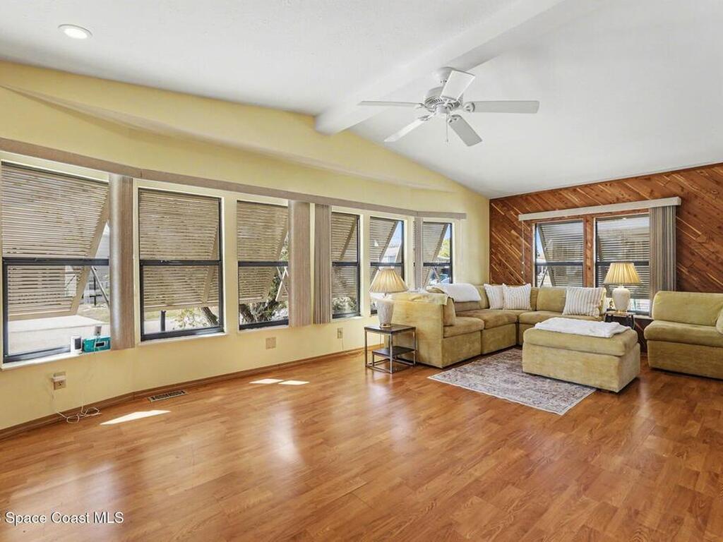 924 Dogwood Drive, Barefoot Bay, FL 32976