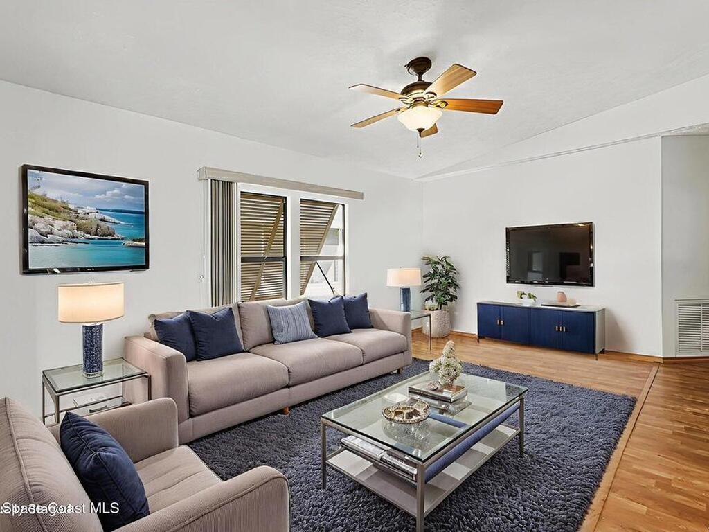 924 Dogwood Drive, Barefoot Bay, FL 32976