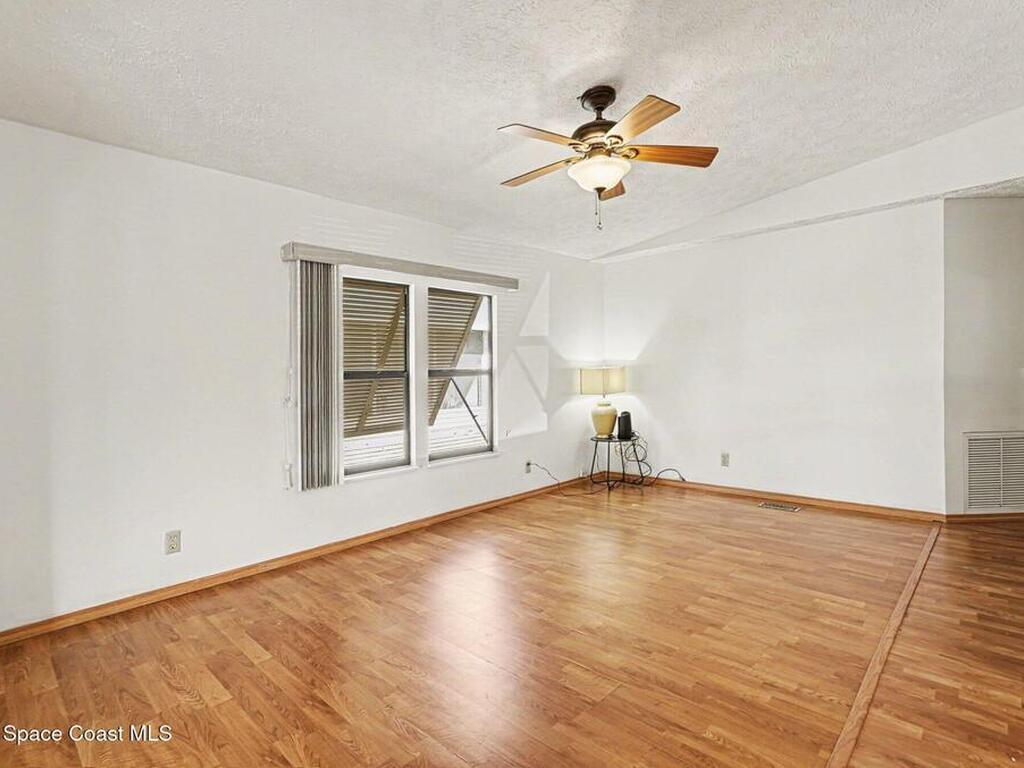 924 Dogwood Drive, Barefoot Bay, FL 32976