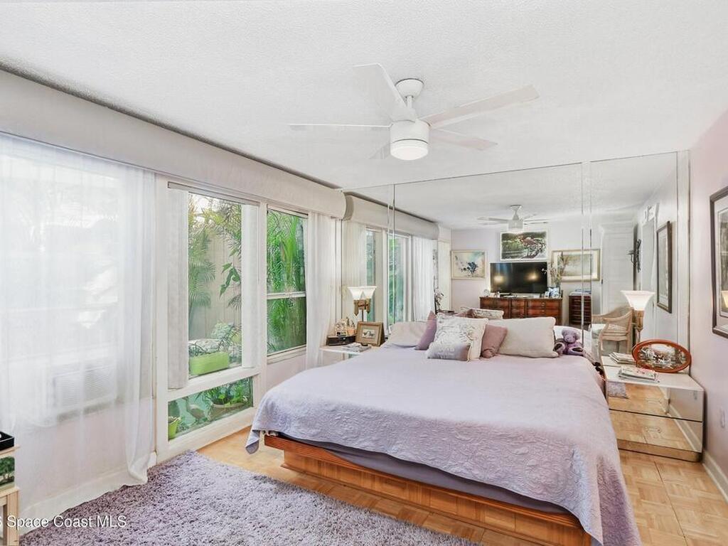 450 Willow Tree Drive, Suntree, FL 32940