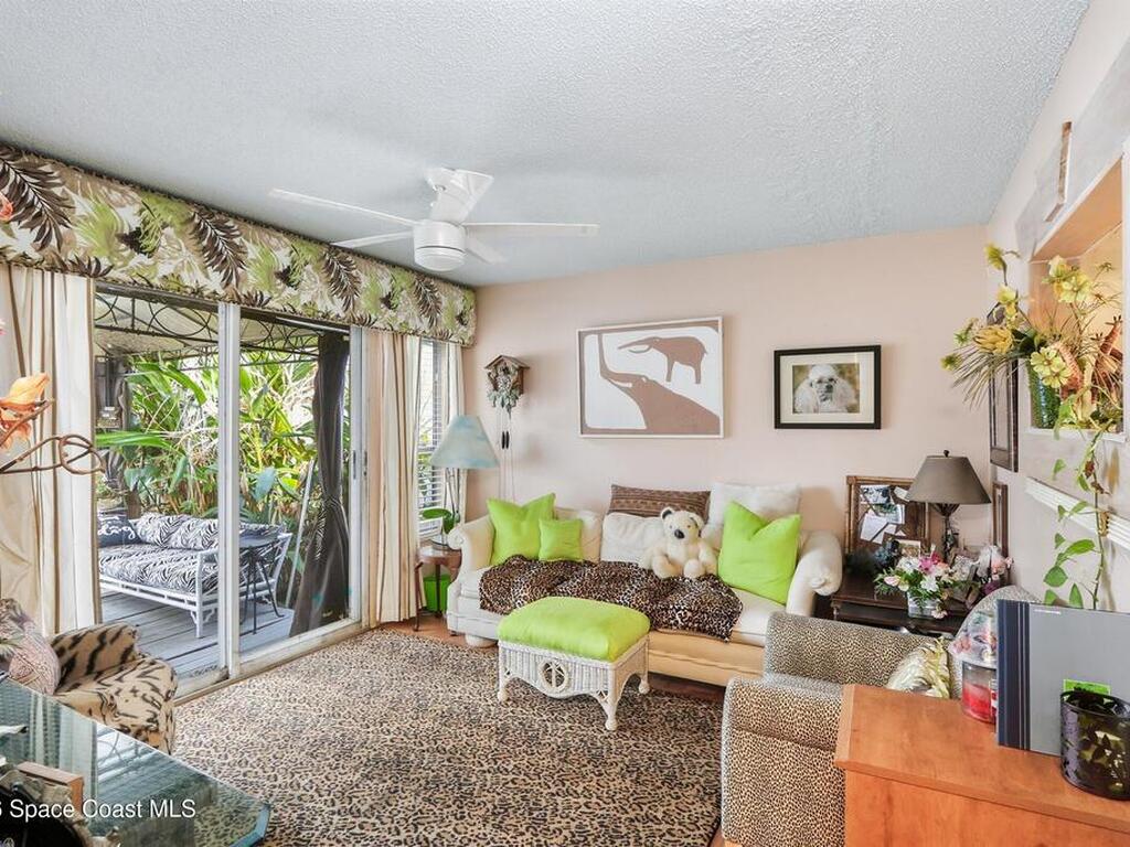 450 Willow Tree Drive, Suntree, FL 32940