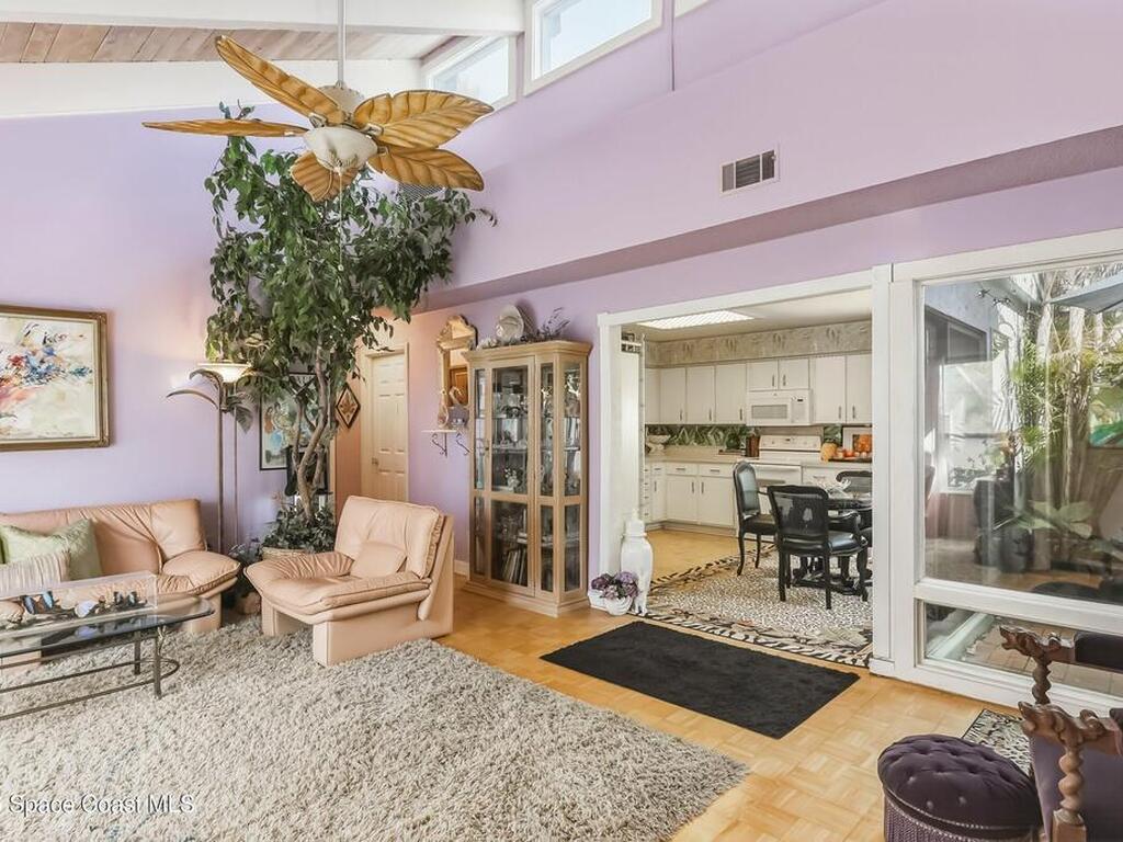 450 Willow Tree Drive, Suntree, FL 32940