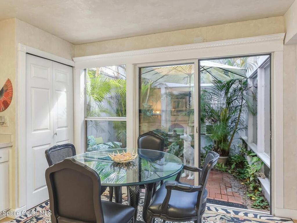 450 Willow Tree Drive, Suntree, FL 32940