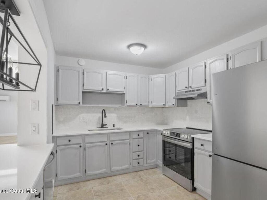 1458 Sea Breeze Lane, Melbourne, FL 32935